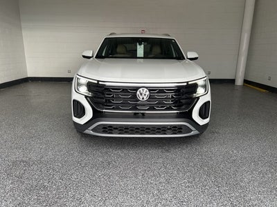2025 Volkswagen Atlas Cross Sport 2.0T SE w/ Technology