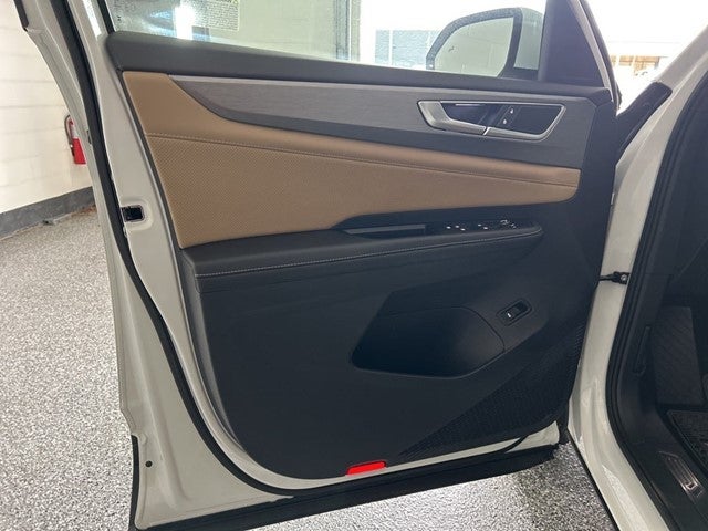 2025 Volkswagen Atlas Cross Sport 2.0T SE w/ Technology