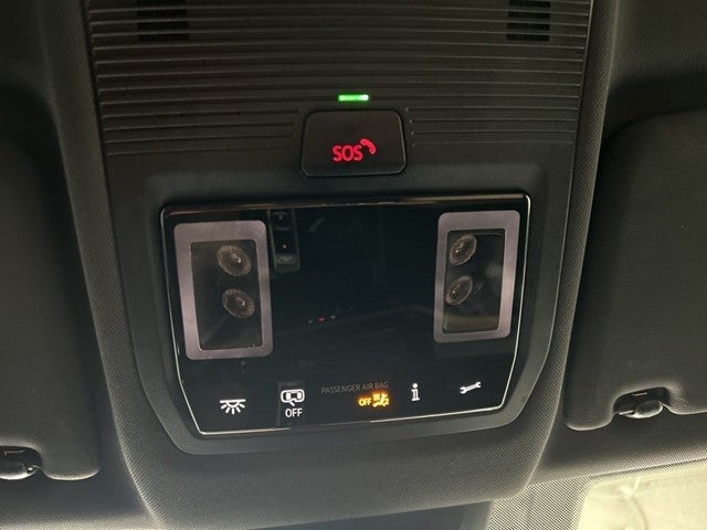 2025 Volkswagen Atlas Cross Sport 2.0T SE w/ Technology