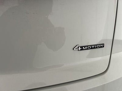 2025 Volkswagen Atlas Cross Sport 2.0T SE w/ Technology