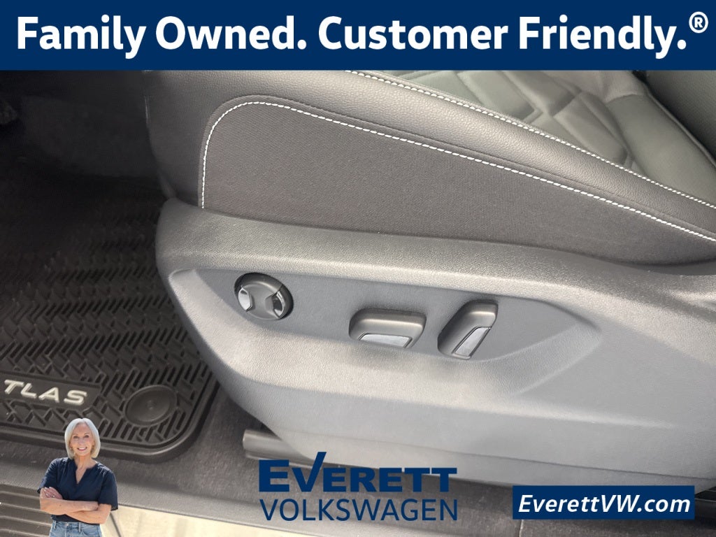 2026 Volkswagen Atlas 2.0T SE w/ Technology