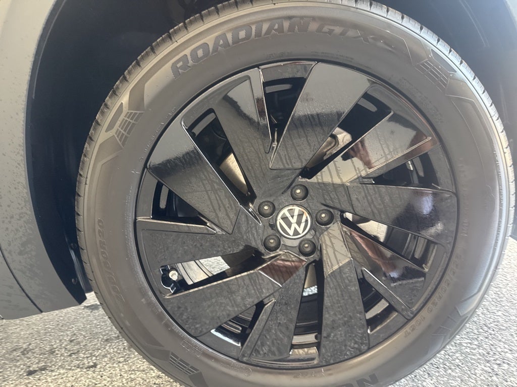 2026 Volkswagen Atlas 2.0T SE w/ Technology