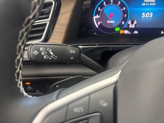 2026 Volkswagen Atlas 2.0T SE w/ Technology