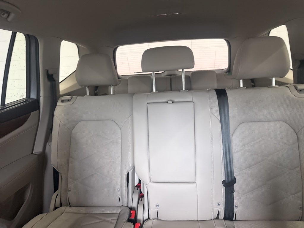 2026 Volkswagen Atlas 2.0T SE w/ Technology