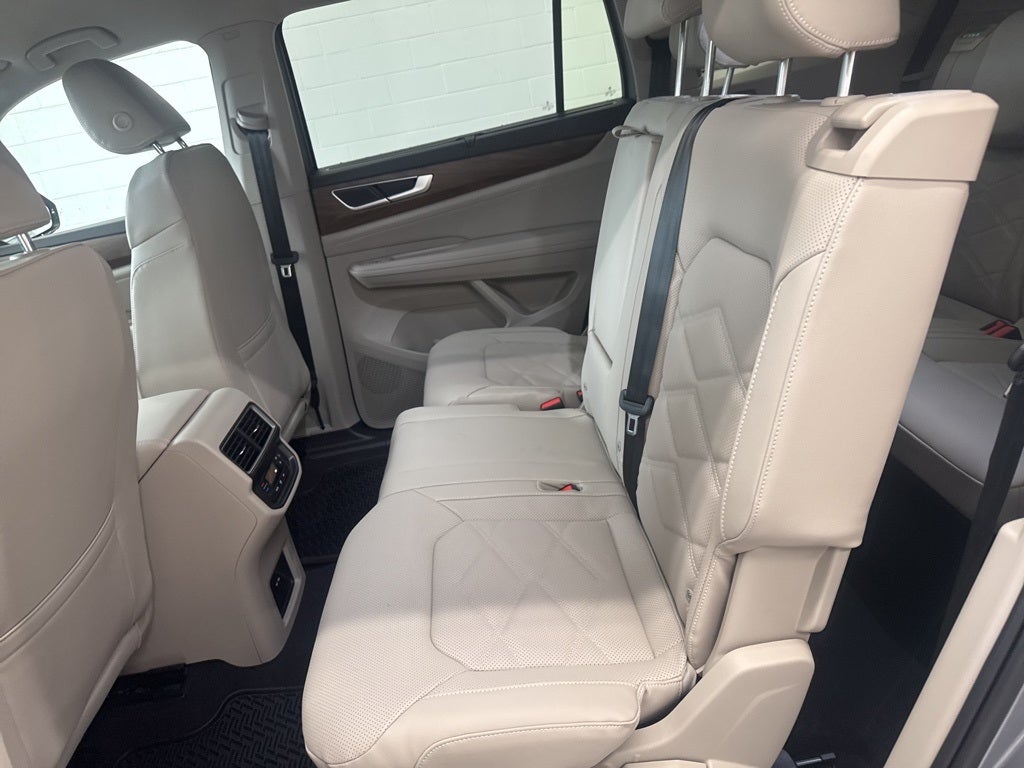 2026 Volkswagen Atlas 2.0T SE w/ Technology