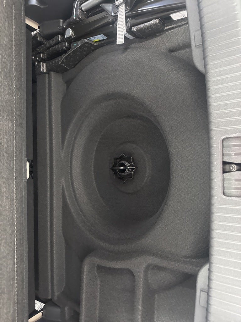 2026 Volkswagen Atlas 2.0T SE w/ Technology