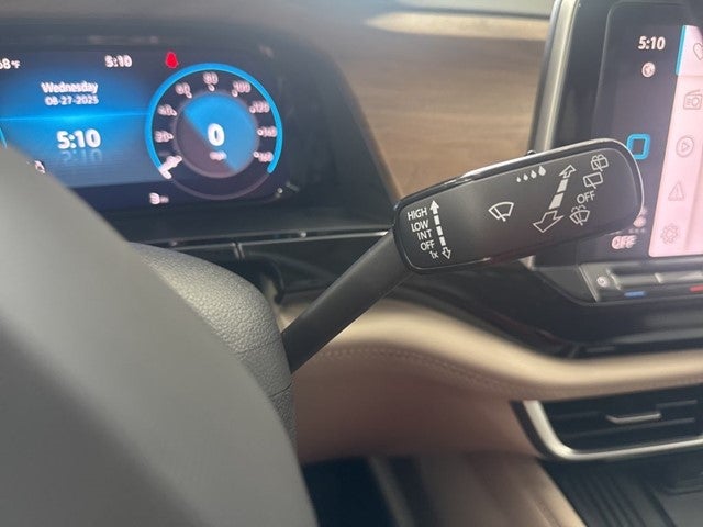 2026 Volkswagen Atlas 2.0T SE w/ Technology