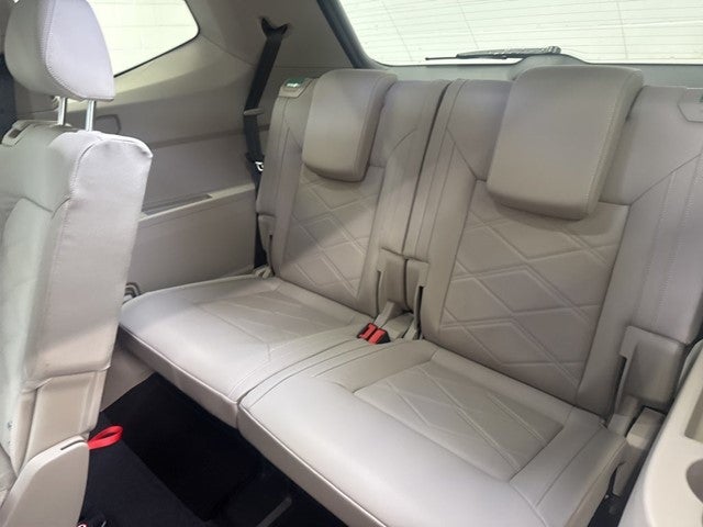 2026 Volkswagen Atlas 2.0T SE w/ Technology