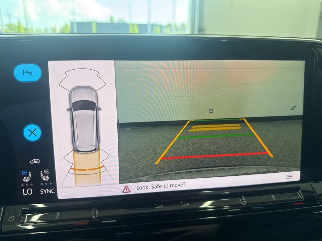2026 Volkswagen Atlas 2.0T SE w/ Technology