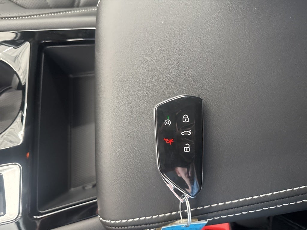 2026 Volkswagen Atlas 2.0T SE w/ Technology