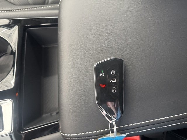 2026 Volkswagen Atlas 2.0T SE w/ Technology