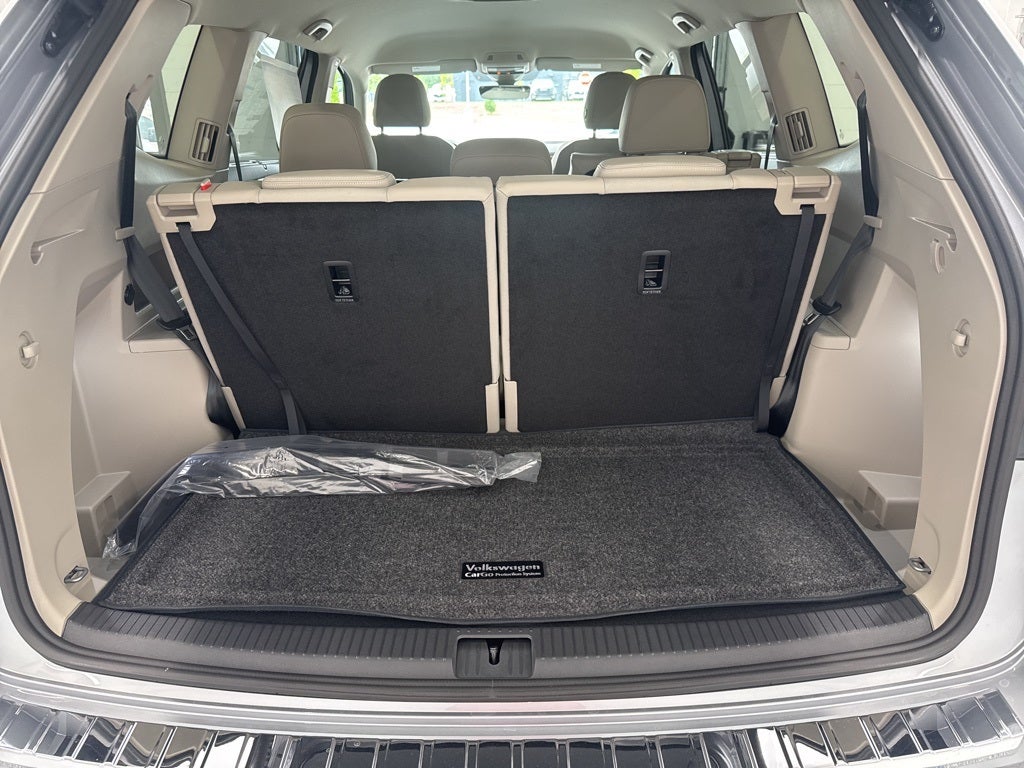 2026 Volkswagen Atlas 2.0T SE w/ Technology