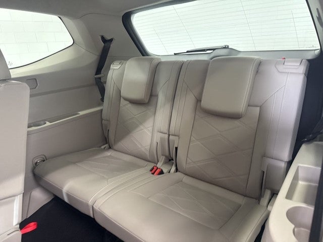 2026 Volkswagen Atlas 2.0T SE w/ Technology