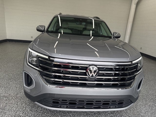 2026 Volkswagen Atlas 2.0T SE w/ Technology