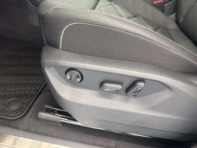 2026 Volkswagen Atlas 2.0T SE w/ Technology