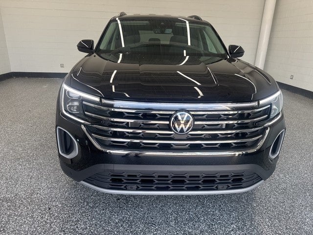 2026 Volkswagen Atlas 2.0T SE w/ Technology