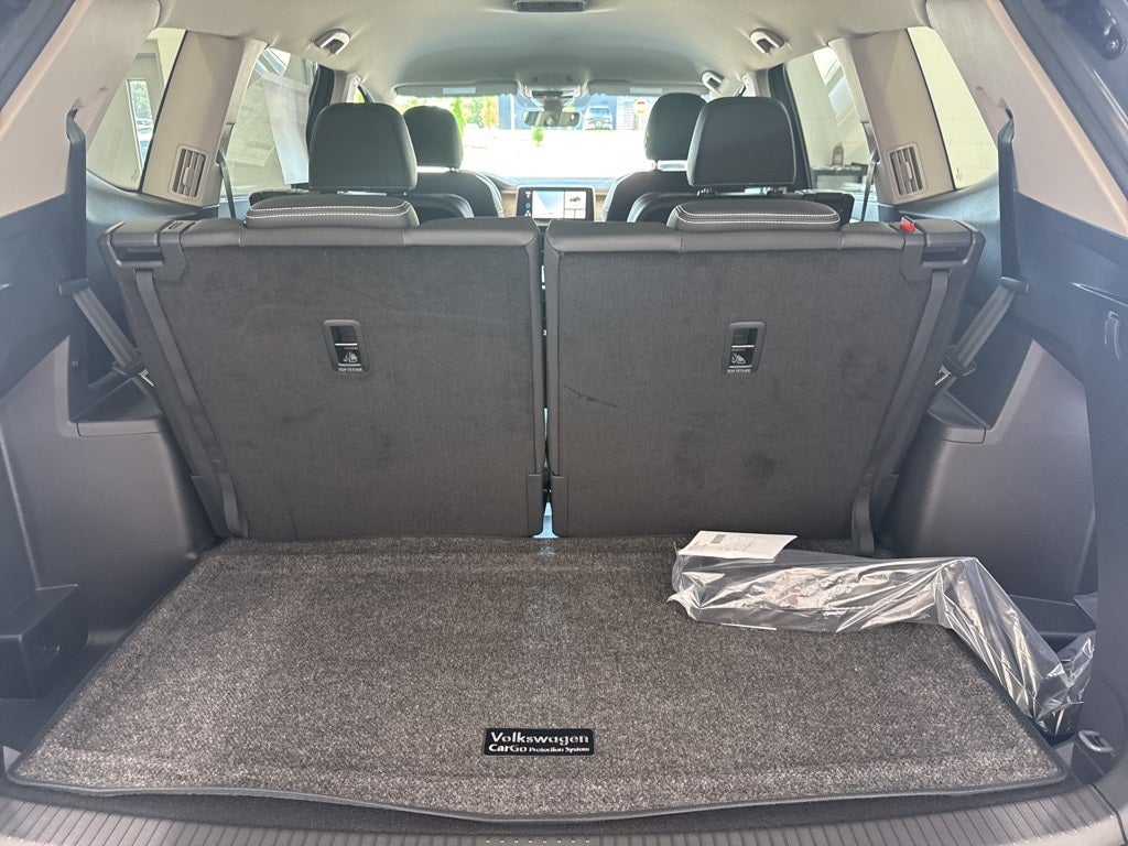 2026 Volkswagen Atlas 2.0T SE w/ Technology