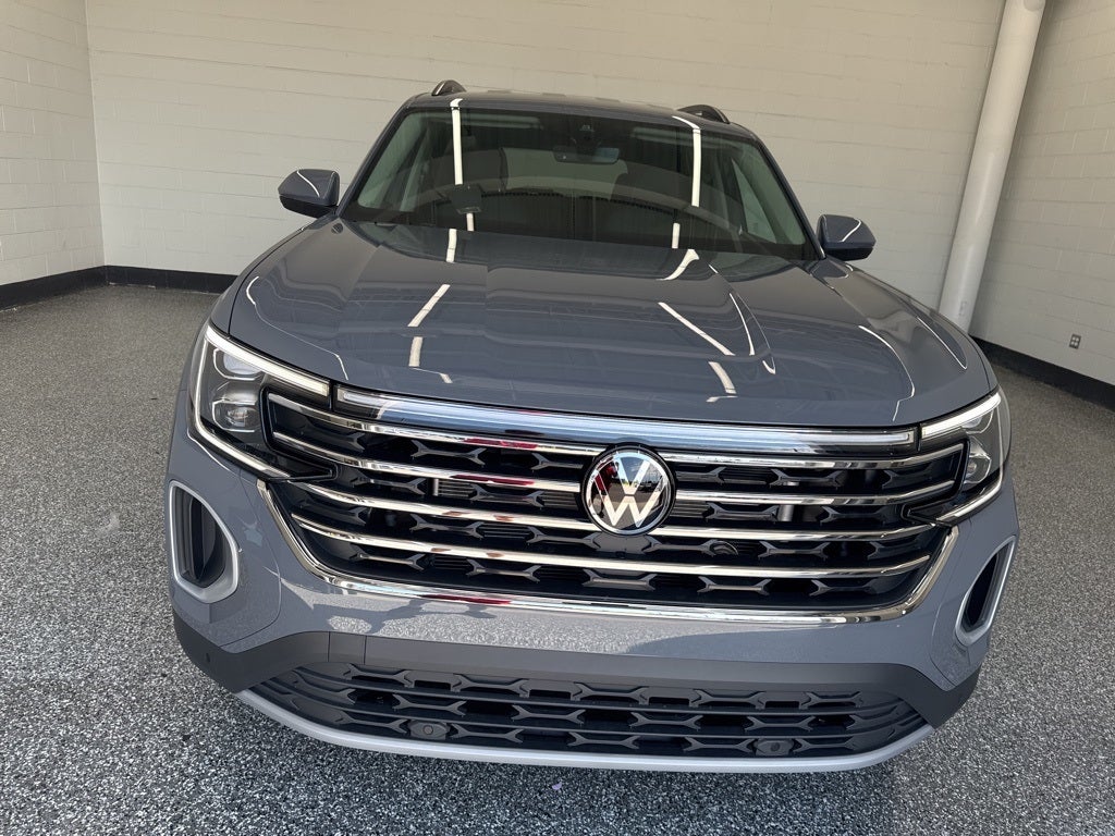 2026 Volkswagen Atlas 2.0T SE w/ Technology