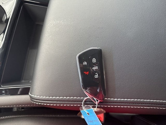 2026 Volkswagen Atlas 2.0T SE w/ Technology