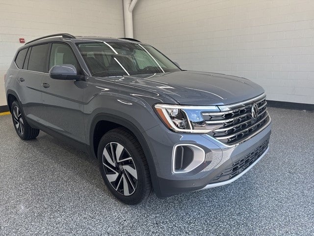 2026 Volkswagen Atlas 2.0T SE w/ Technology