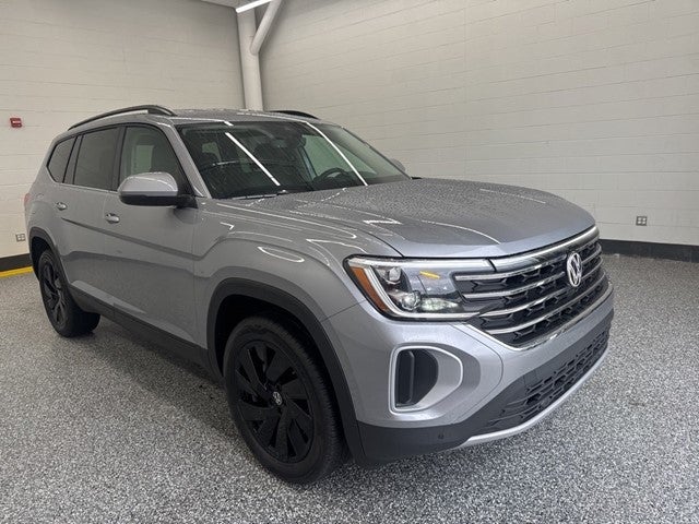 2026 Volkswagen Atlas 2.0T SE w/ Technology