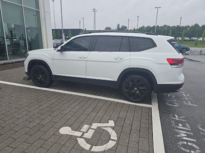 2025 Volkswagen Atlas 2.0T SE w/Technology