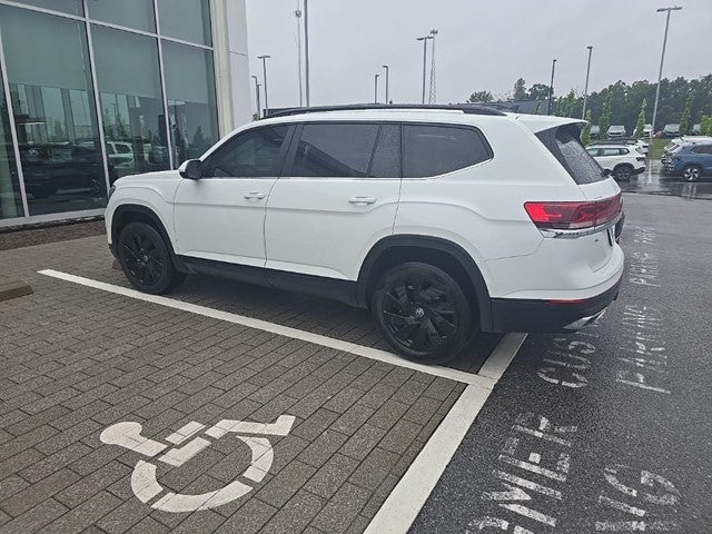 2025 Volkswagen Atlas 2.0T SE w/Technology