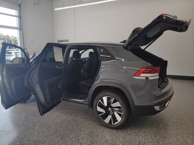 2026 Volkswagen Atlas Cross Sport 2.0T SE W/TECHNOLOGY