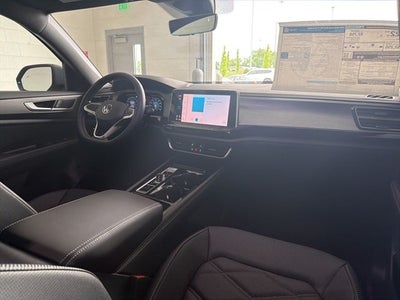 2026 Volkswagen Atlas Cross Sport 2.0T SE w/Technology
