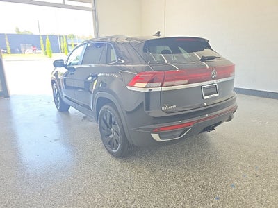 2026 Volkswagen Atlas Cross Sport SE w/Technology