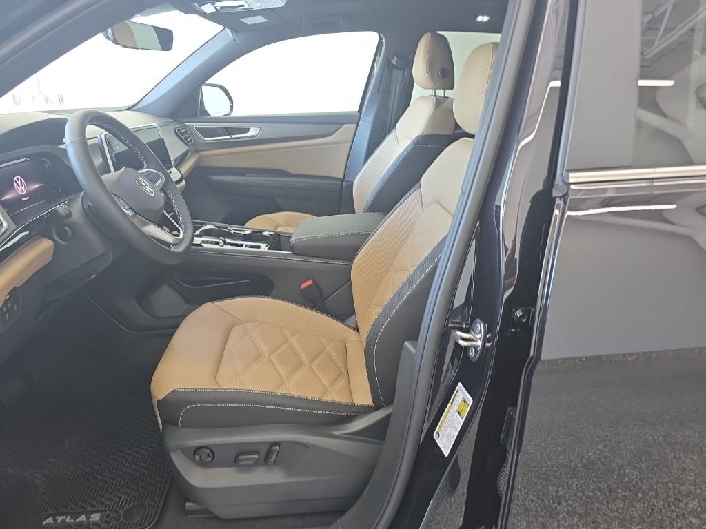 2026 Volkswagen Atlas Cross Sport SE w/Technology