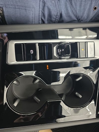 2026 Volkswagen Atlas Cross Sport SE w/Technology