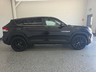 2026 Volkswagen Atlas Cross Sport SE w/Technology