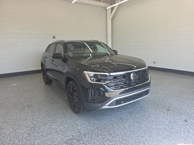 2026 Volkswagen Atlas Cross Sport SE w/Technology
