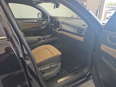 2026 Volkswagen Atlas Cross Sport SE w/Technology
