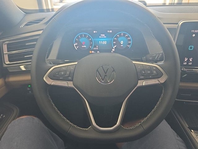2026 Volkswagen Atlas Cross Sport SE w/Technology