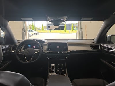 2026 Volkswagen Atlas Cross Sport SE w/Technology