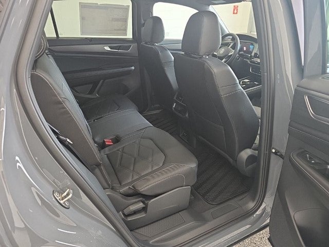 2026 Volkswagen Atlas Cross Sport SE w/Technology