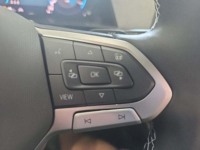 2026 Volkswagen Atlas Cross Sport SE w/Technology