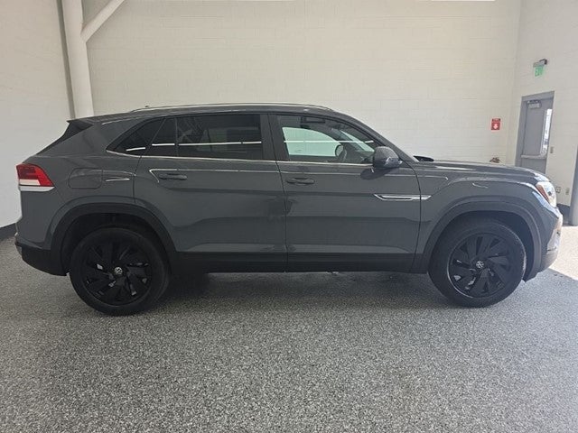 2026 Volkswagen Atlas Cross Sport SE w/Technology