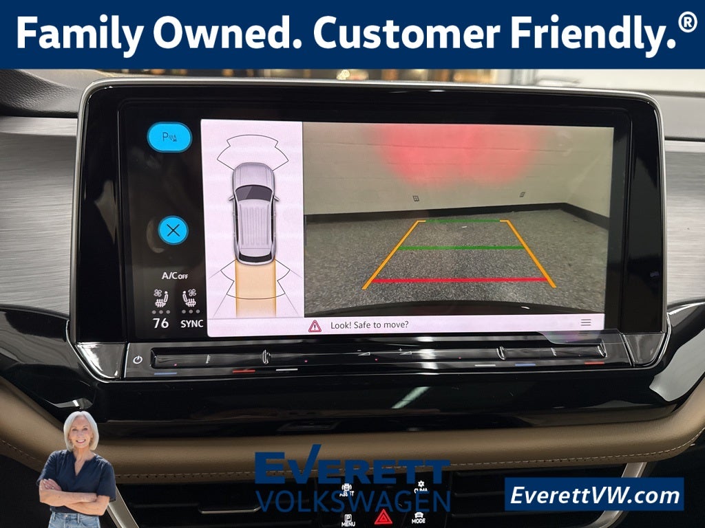 2026 Volkswagen Atlas Cross Sport 2.0T SE w/Technology