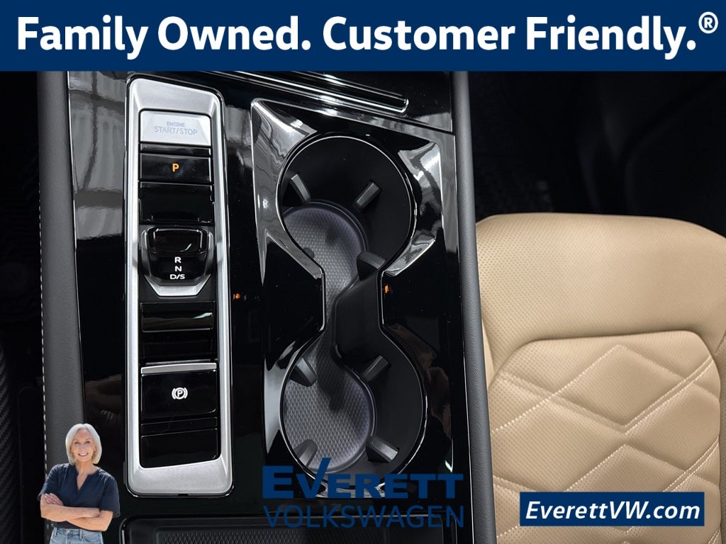 2026 Volkswagen Atlas Cross Sport 2.0T SE w/Technology