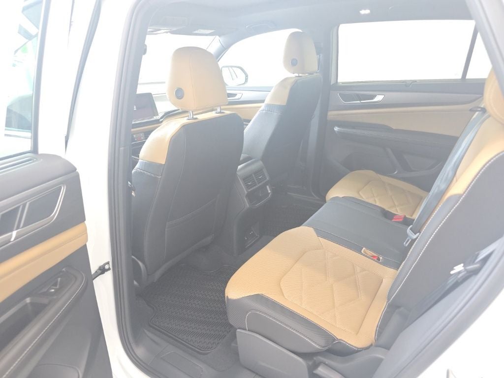 2026 Volkswagen Atlas Cross Sport SE w/Technology