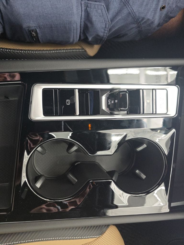 2026 Volkswagen Atlas Cross Sport SE w/Technology