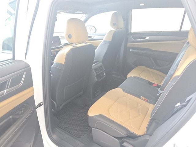 2026 Volkswagen Atlas Cross Sport SE w/Technology