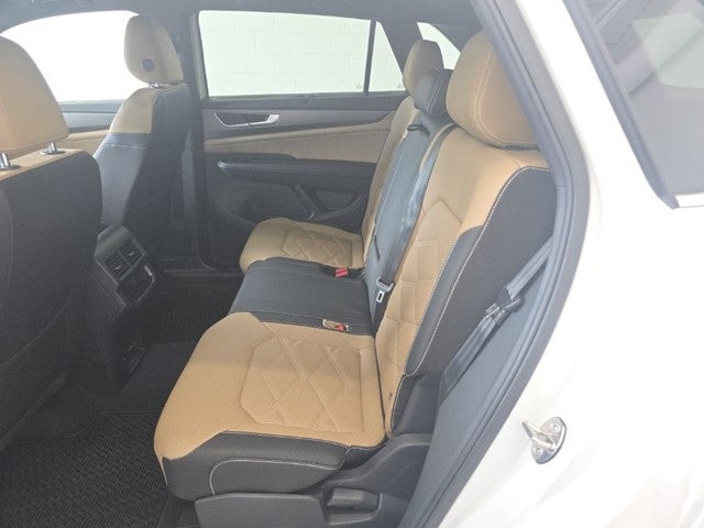 2026 Volkswagen Atlas Cross Sport SE w/Technology