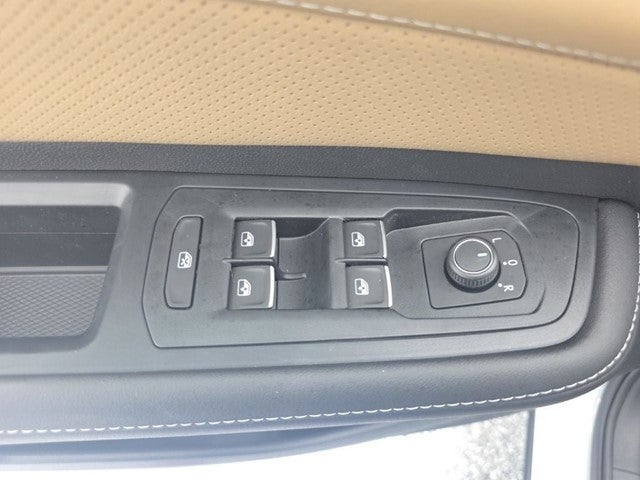 2026 Volkswagen Atlas Cross Sport SE w/Technology