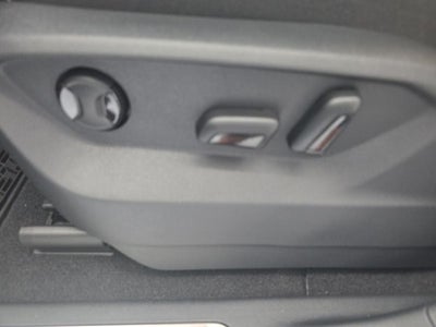 2026 Volkswagen Atlas Cross Sport SE w/Technology
