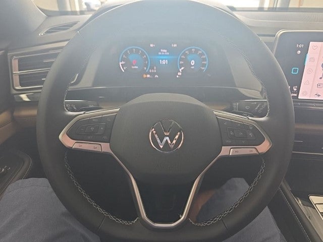 2026 Volkswagen Atlas Cross Sport SE w/Technology
