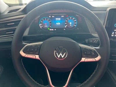 2026 Volkswagen Atlas Cross Sport 2.0T SE w/Technology